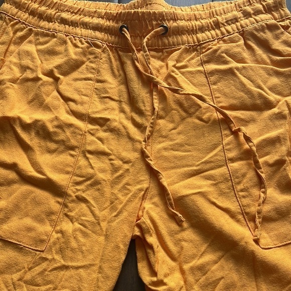 Jules & Leopold casual orange linen capris, 55% linen 45% rayon - Picture 2 of 6